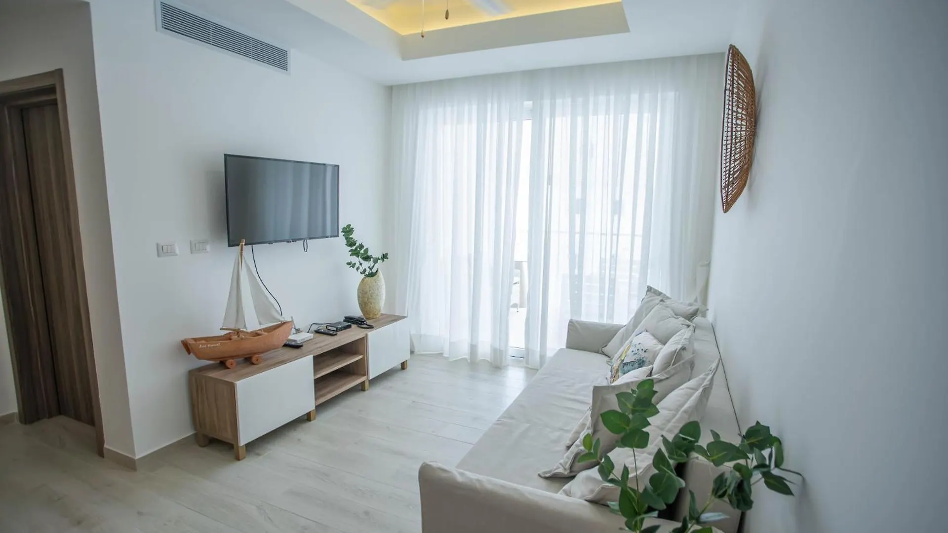 Xeliter Playa Coral, Bavaro Punta Cana Apartment