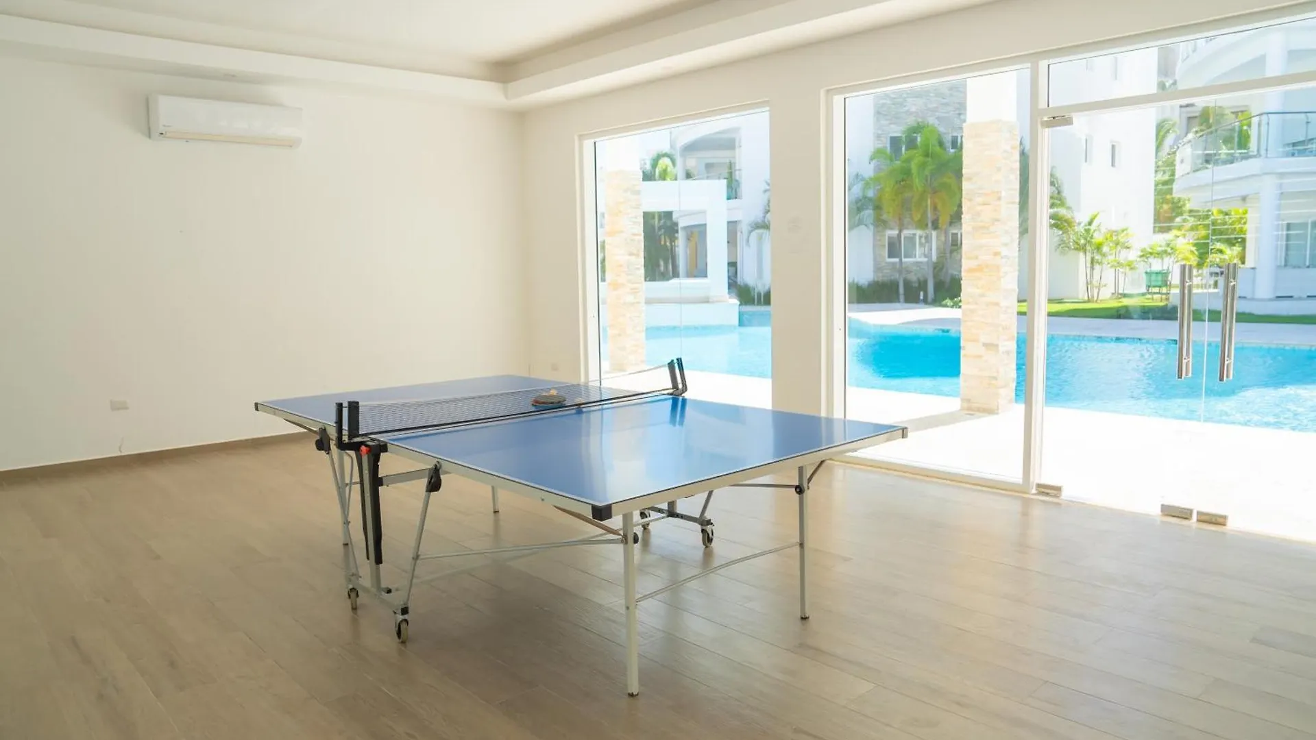Xeliter Playa Coral, Bavaro Punta Cana Apartment
